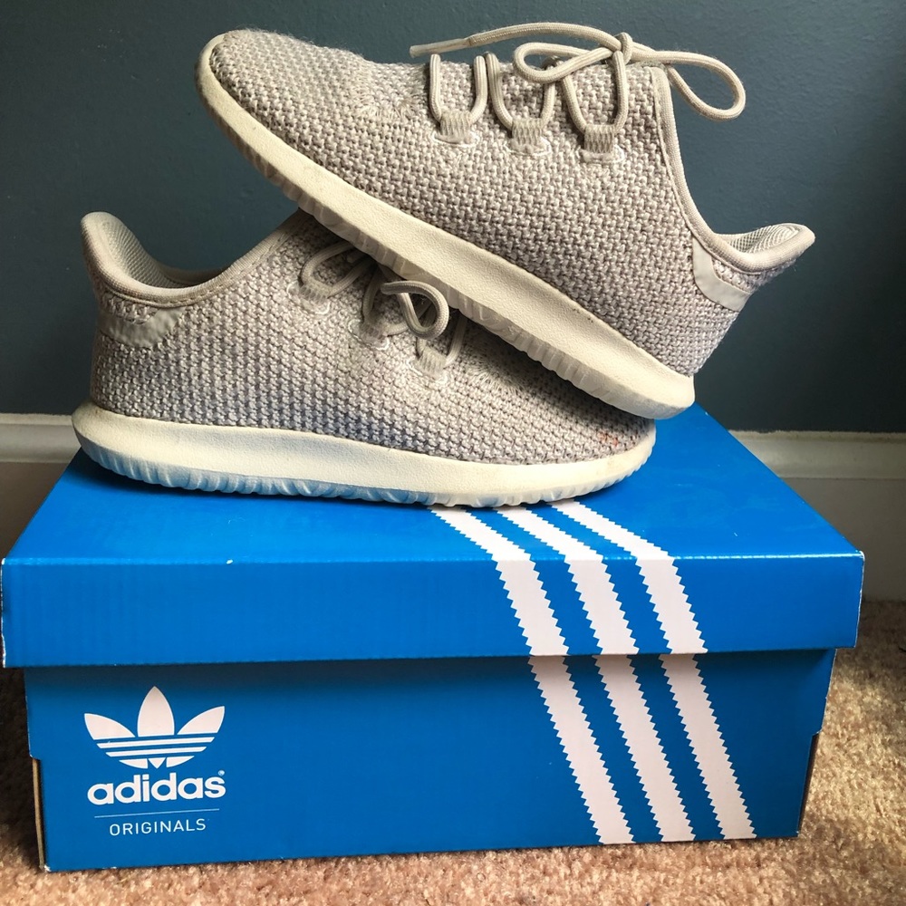 Tubular Shadow I